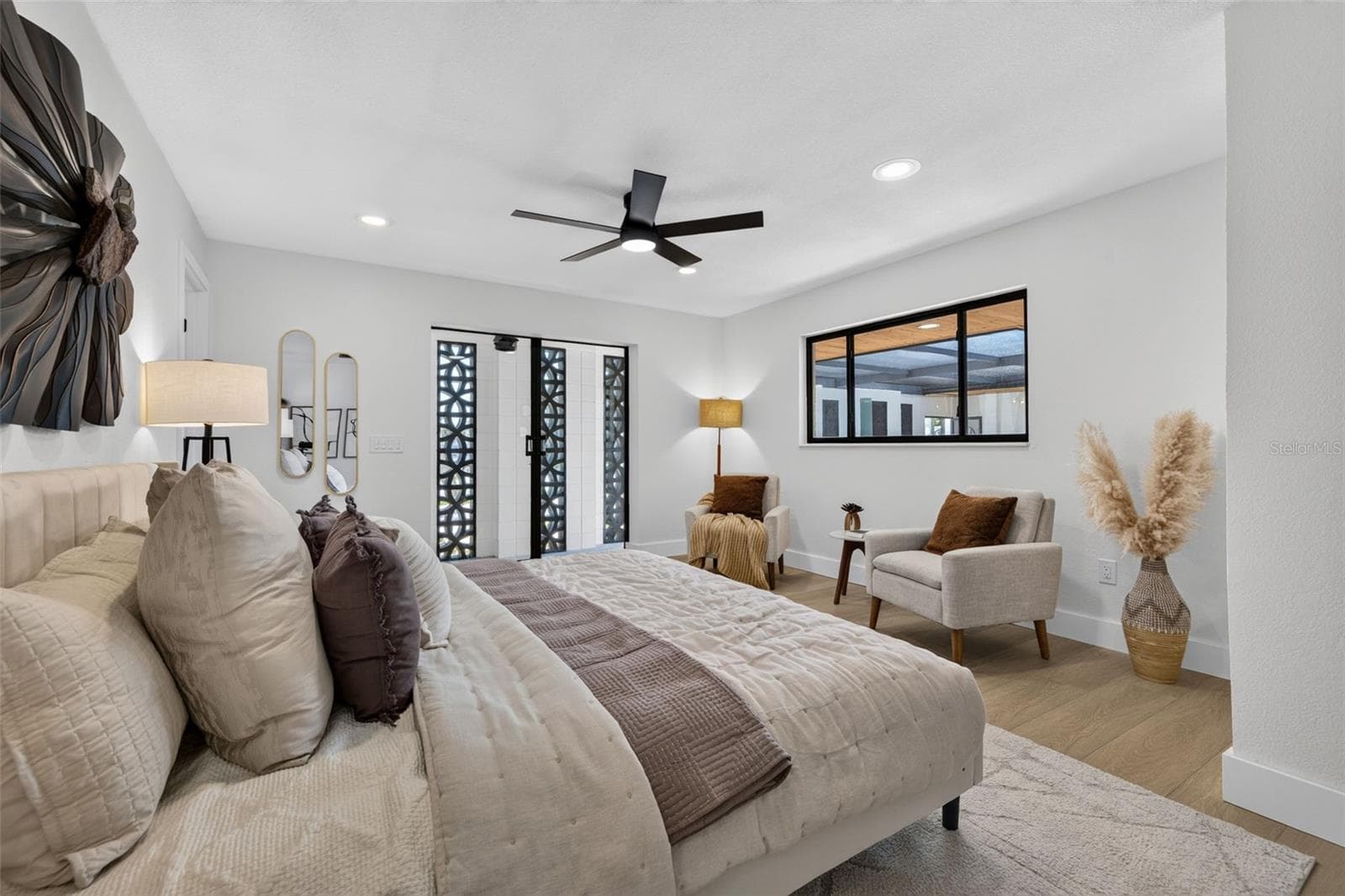 Single Family Residence at 2015 DOLPHIN BLVD S, ST PETERSBURG, photo 27 of 62
