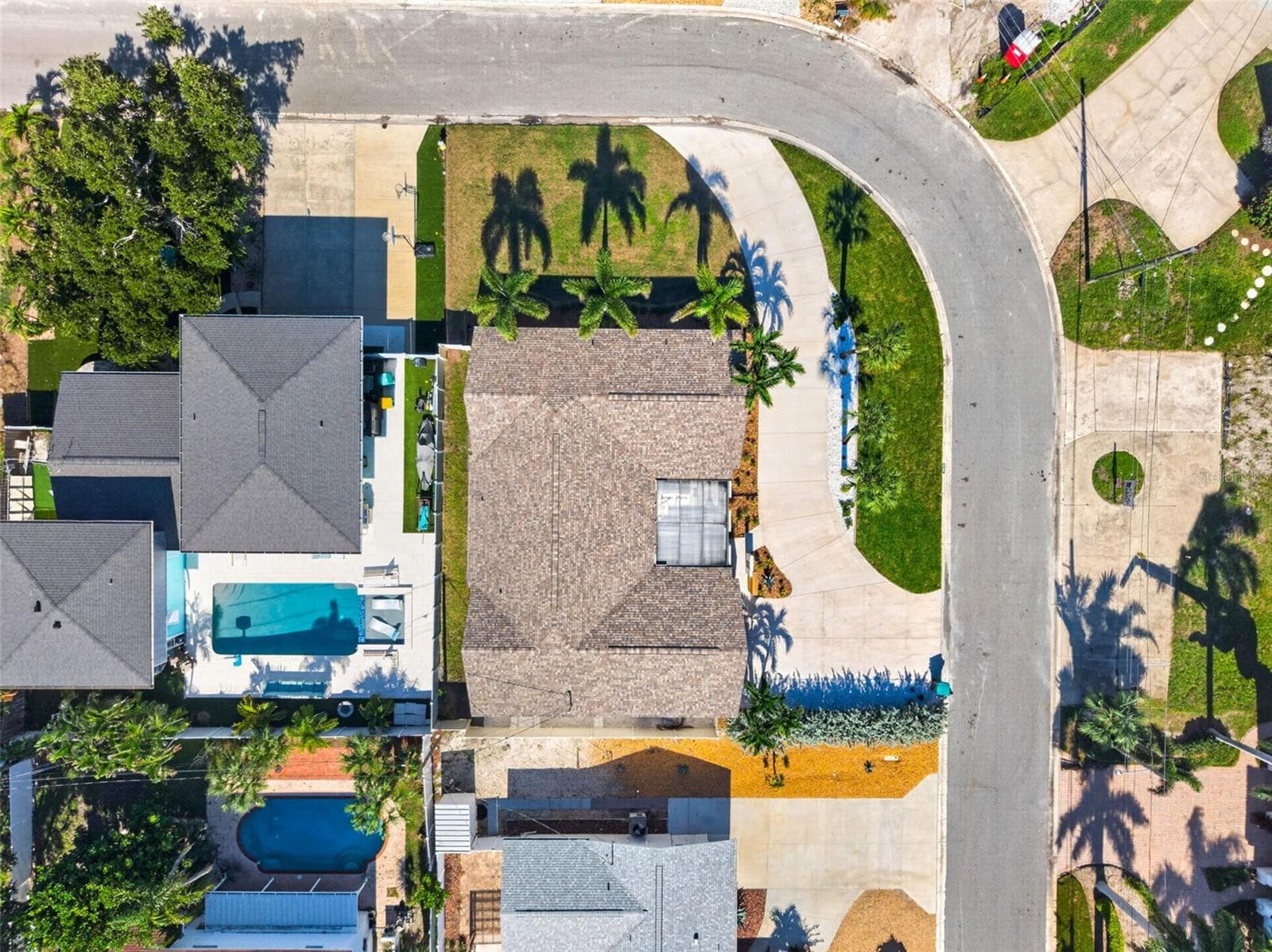 Single Family Residence at 2015 DOLPHIN BLVD S, ST PETERSBURG, photo 50 of 62