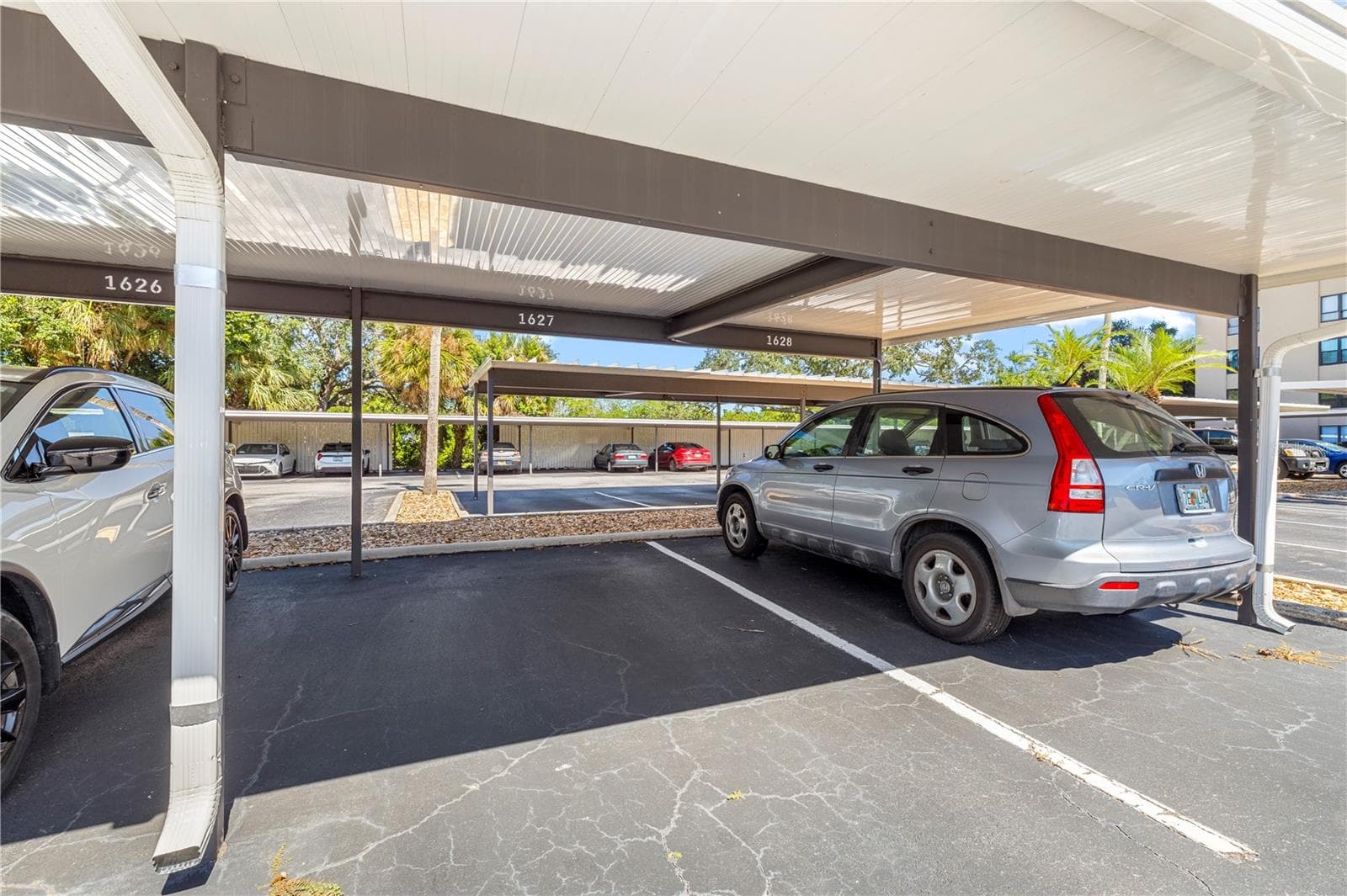 Condominium at 2616 COVE CAY DR #105, CLEARWATER, photo 2 of 55