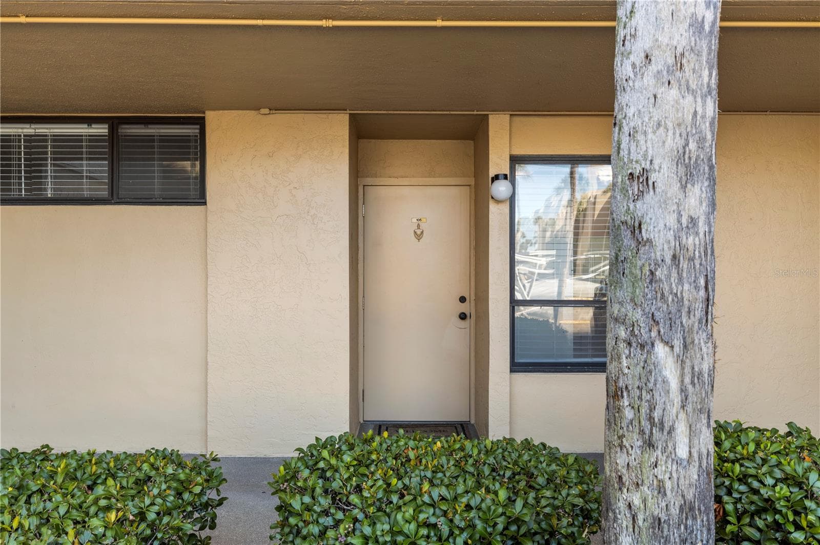 Condominium at 2616 COVE CAY DR #105, CLEARWATER, photo 13 of 55