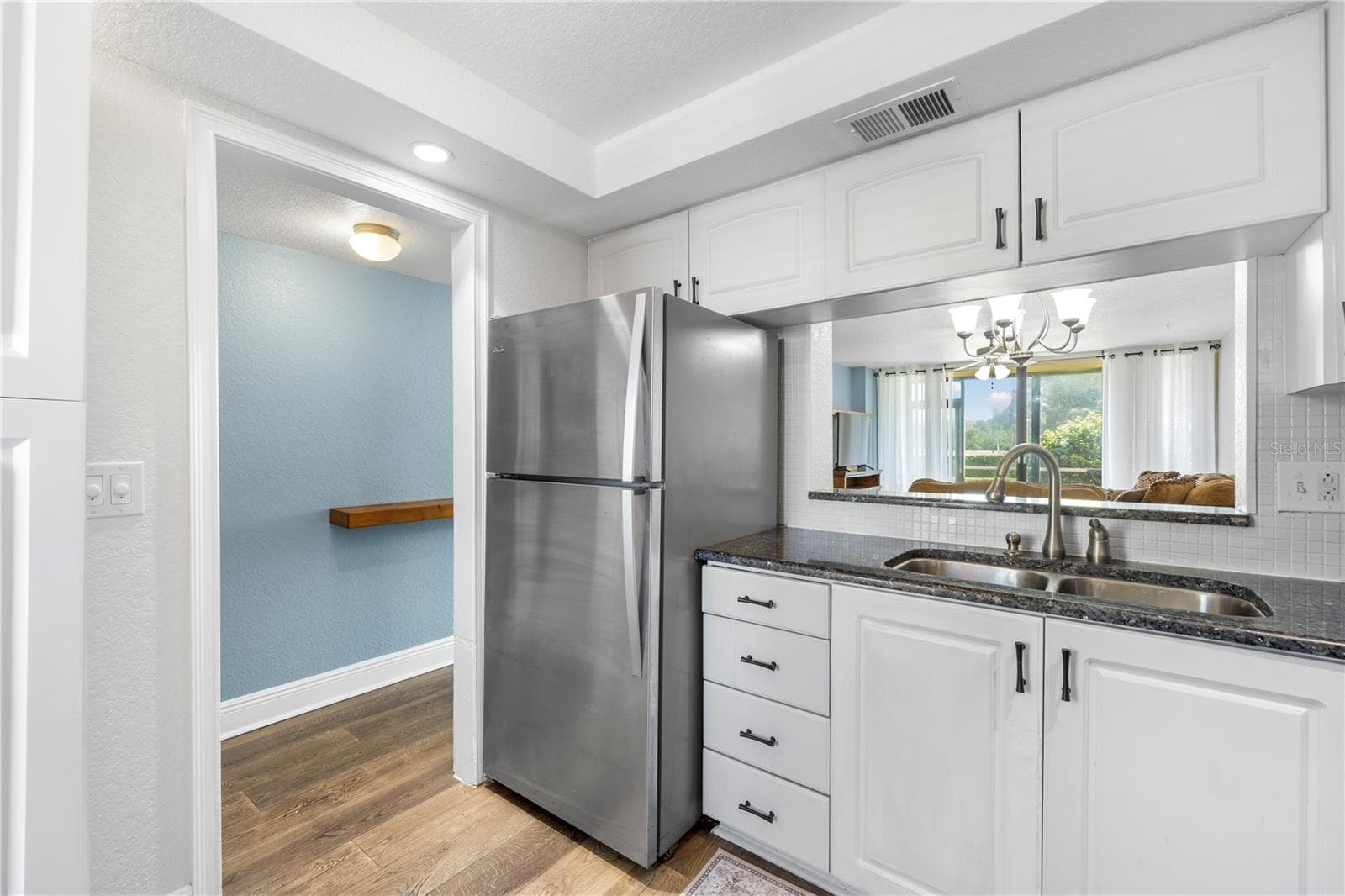Condominium at 2616 COVE CAY DR #105, CLEARWATER, photo 27 of 55