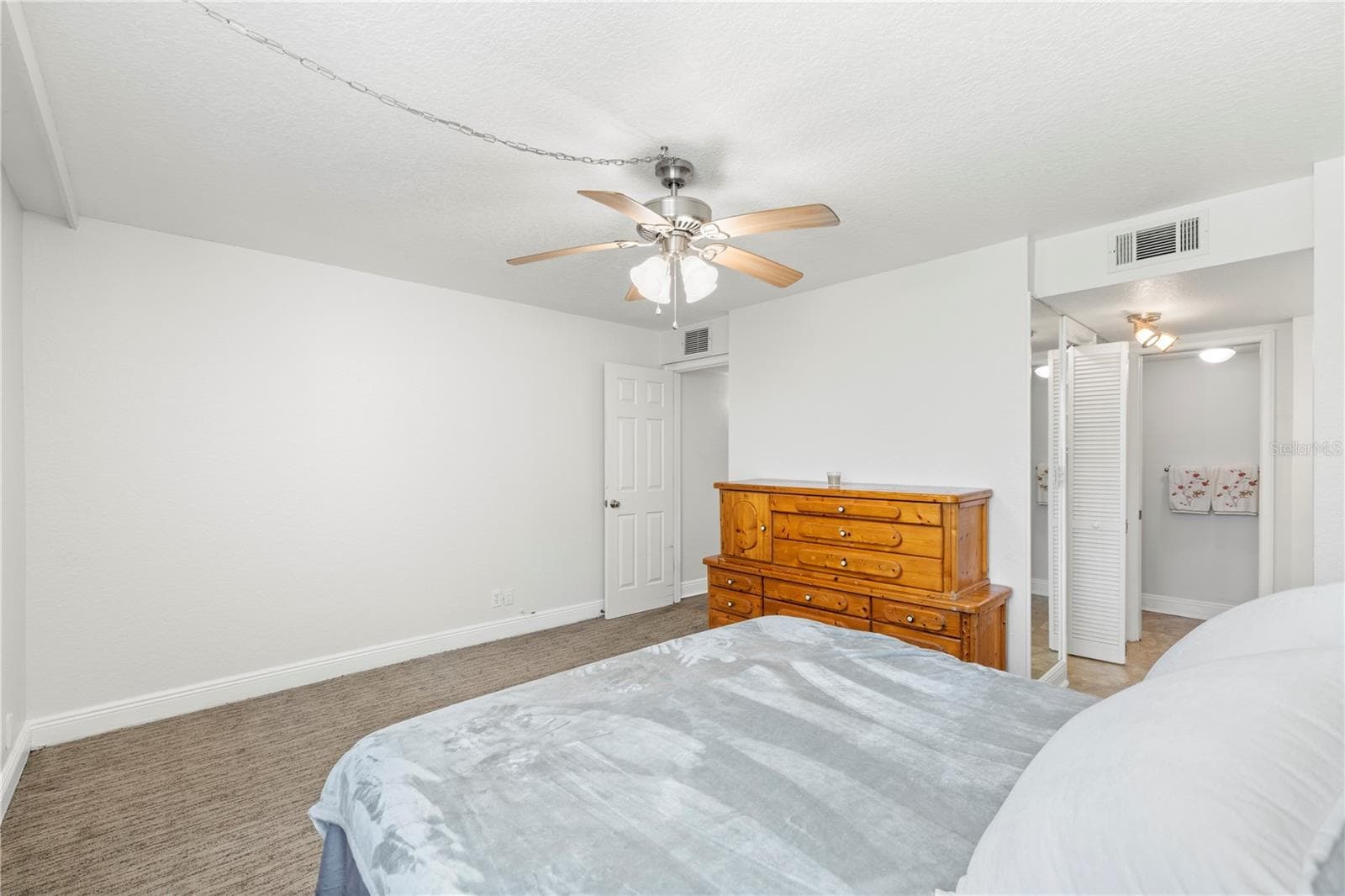 Condominium at 2616 COVE CAY DR #105, CLEARWATER, photo 39 of 55