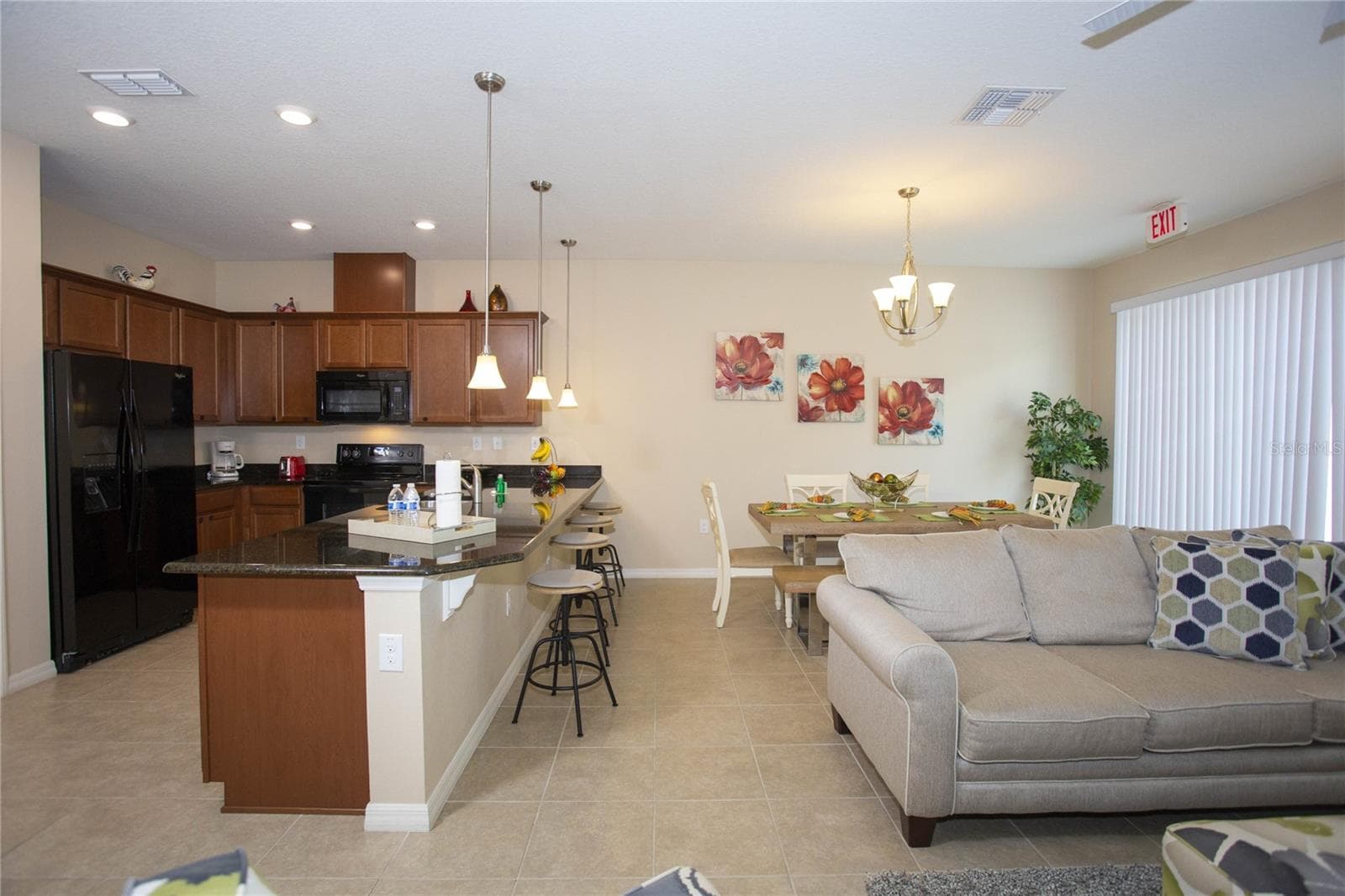 Townhouse at 5105 KILLARNEY WAY, KISSIMMEE, photo 11 of 52