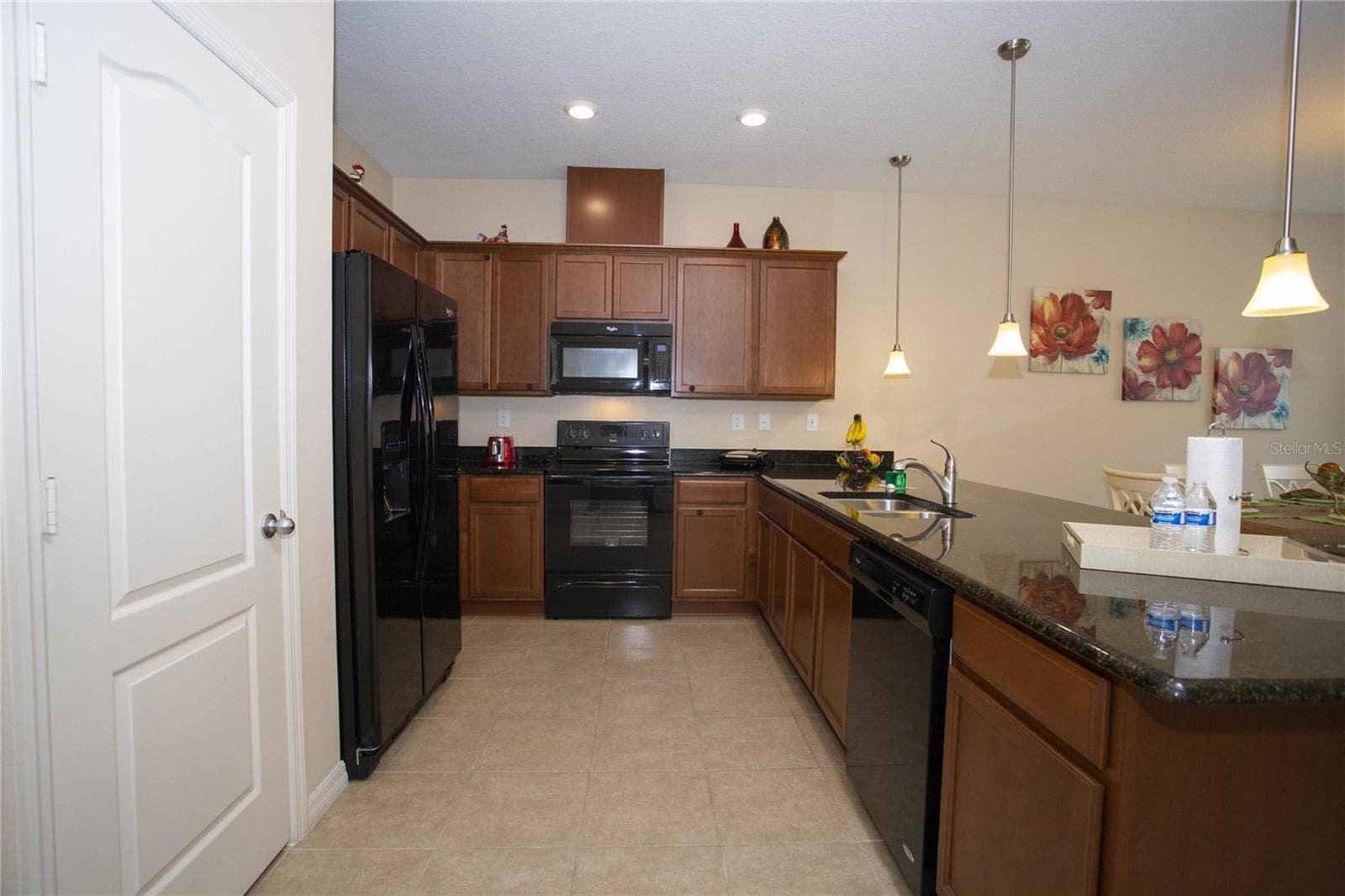 Townhouse at 5105 KILLARNEY WAY, KISSIMMEE, photo 16 of 52