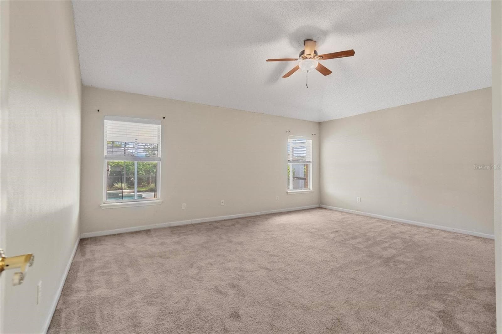 Single Family Residence at 16 BEAUFORD LN, PALM COAST, photo 27 of 58