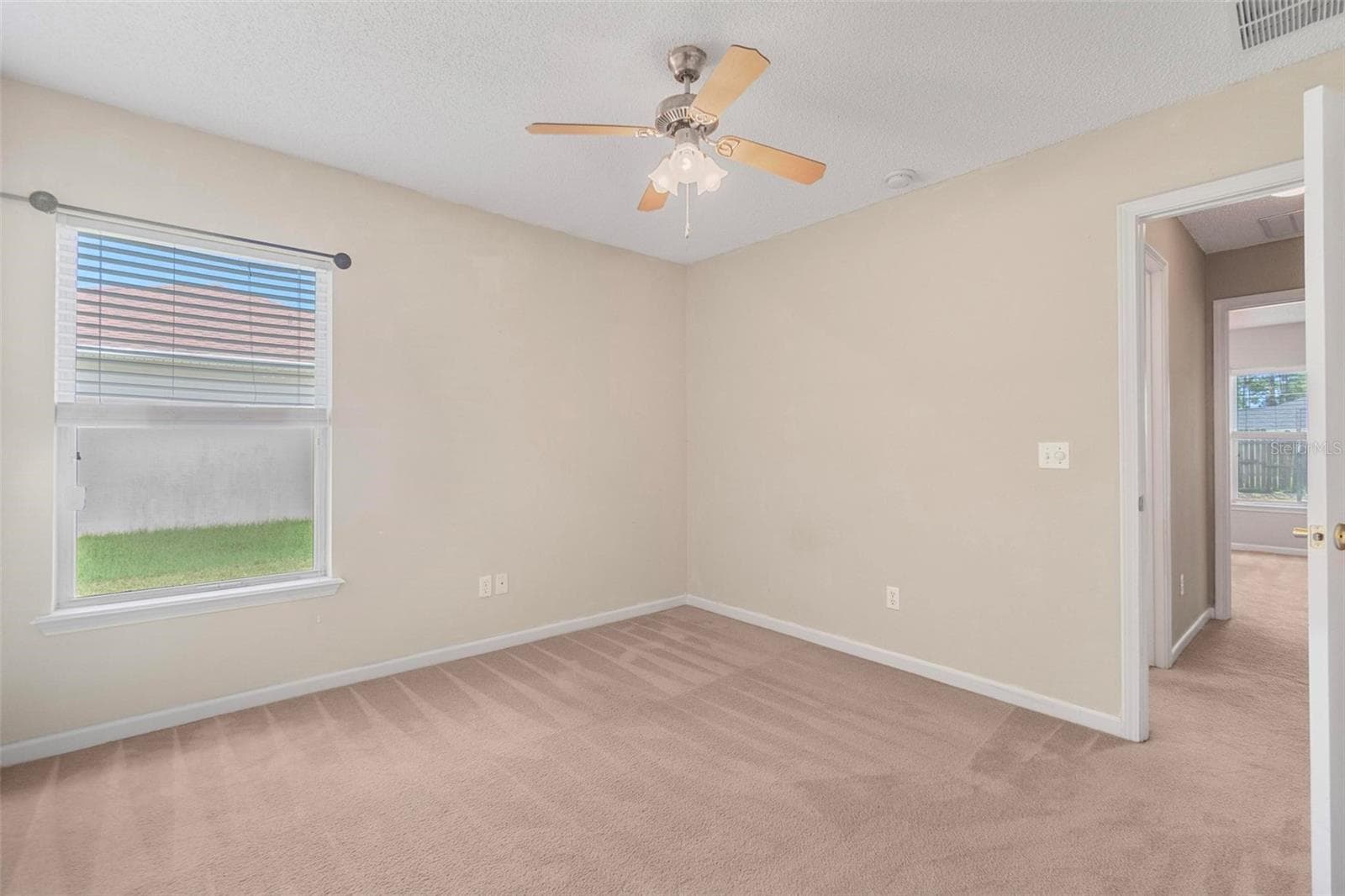 Single Family Residence at 16 BEAUFORD LN, PALM COAST, photo 39 of 58