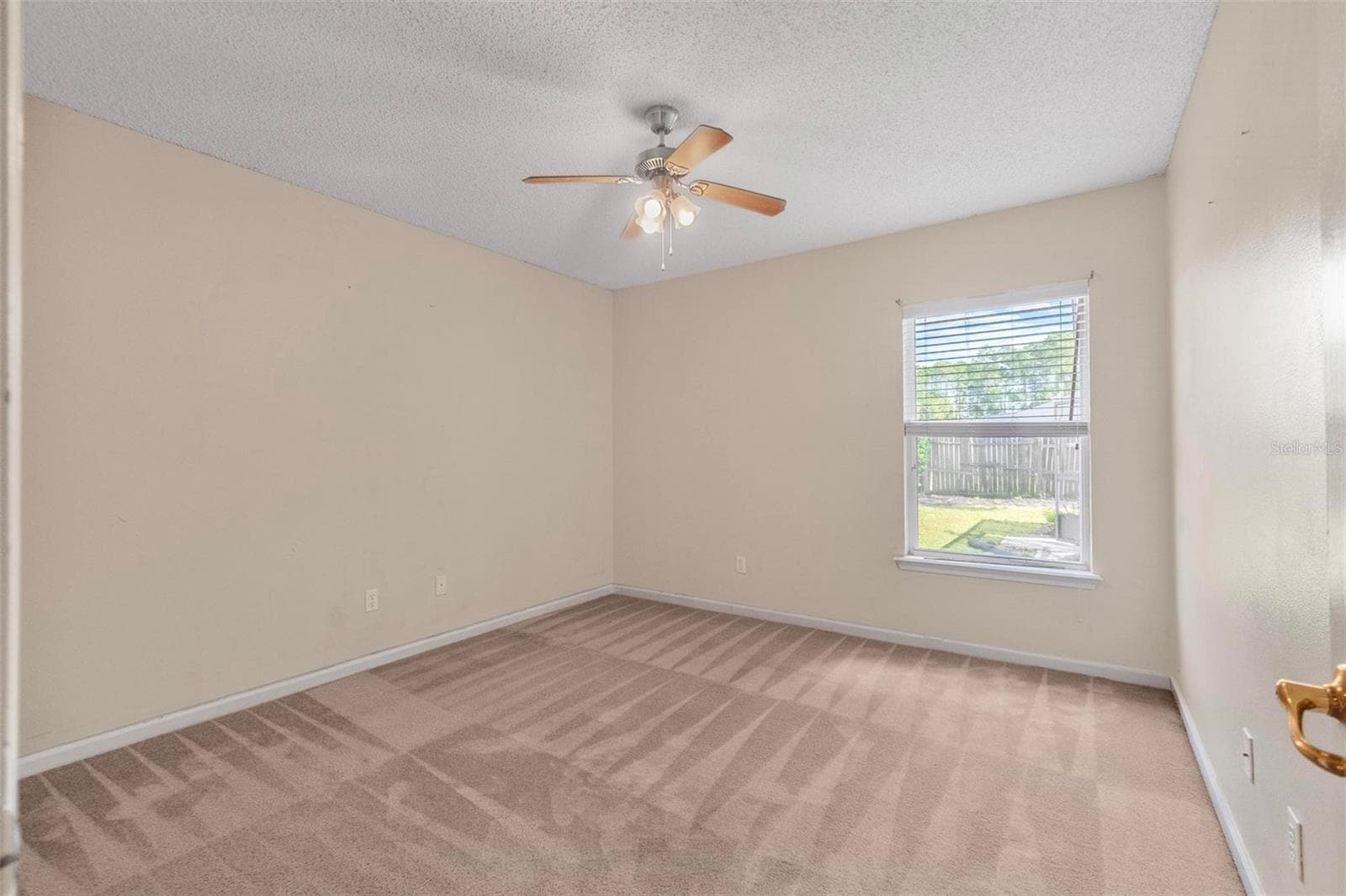 Single Family Residence at 16 BEAUFORD LN, PALM COAST, photo 40 of 58