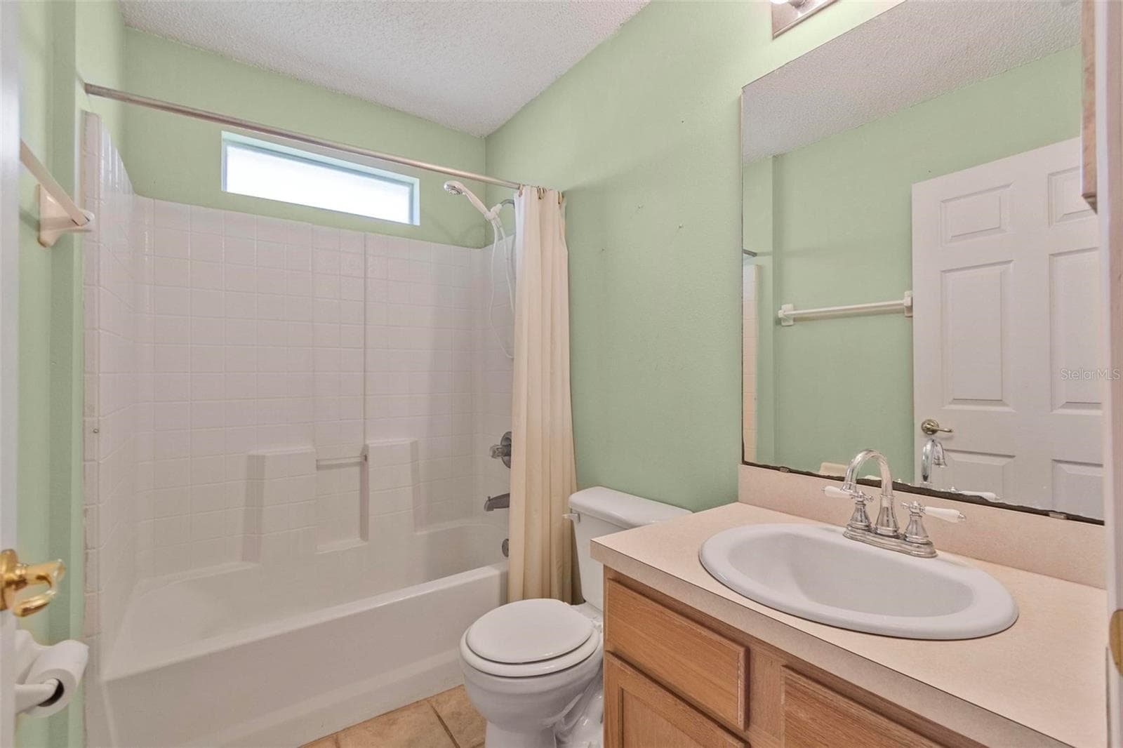 Single Family Residence at 16 BEAUFORD LN, PALM COAST, photo 42 of 58