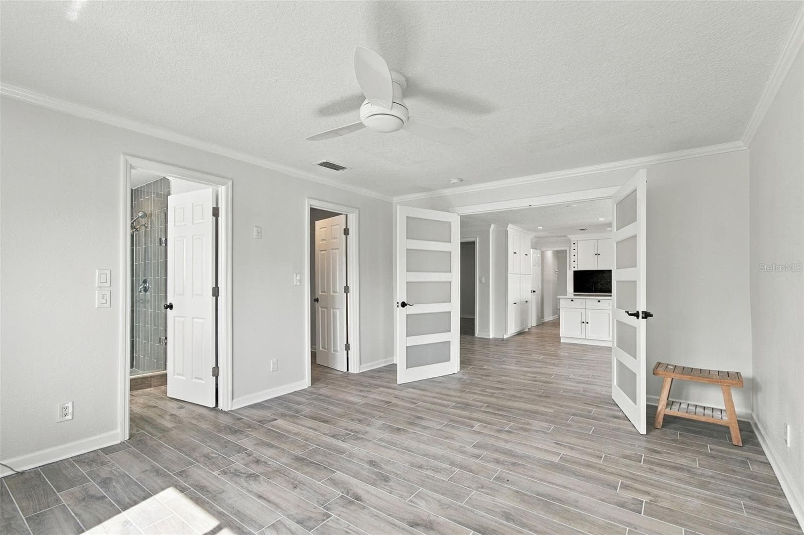 Single Family Residence at 2078 NE MONTANA AVE NE, ST PETERSBURG, photo 40 of 77