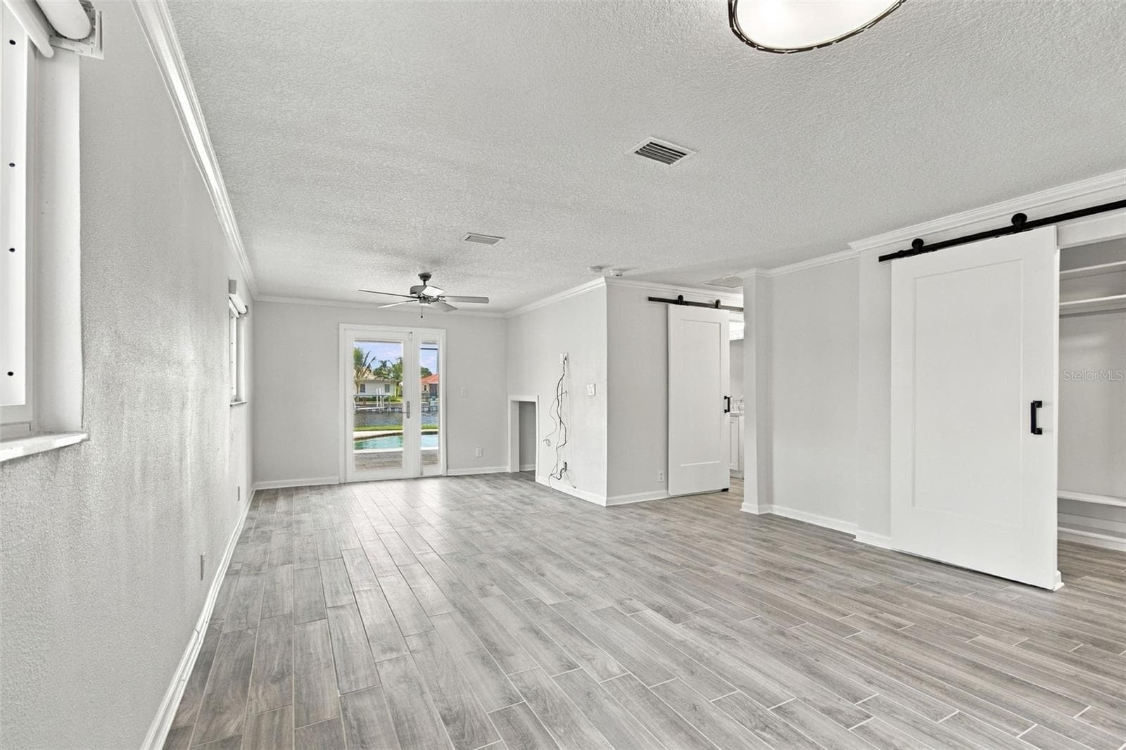 Single Family Residence at 2078 NE MONTANA AVE NE, ST PETERSBURG, photo 54 of 77