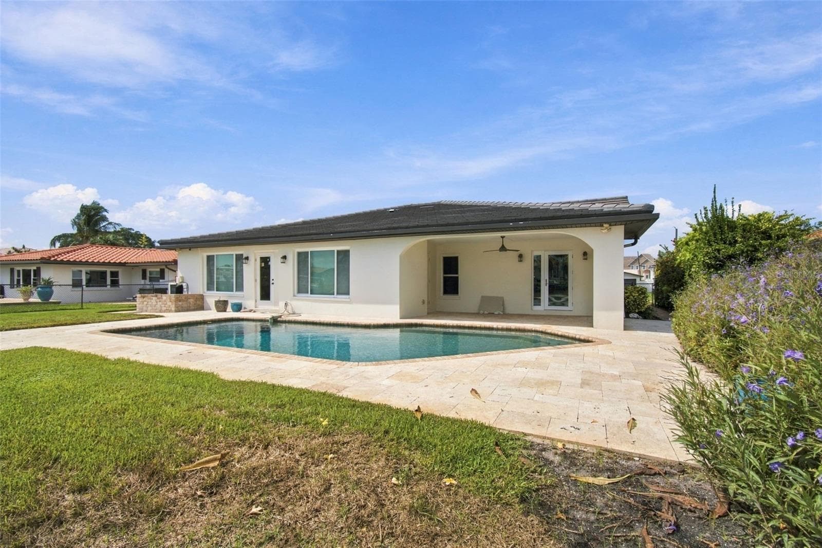 Single Family Residence at 2078 NE MONTANA AVE NE, ST PETERSBURG, photo 66 of 77