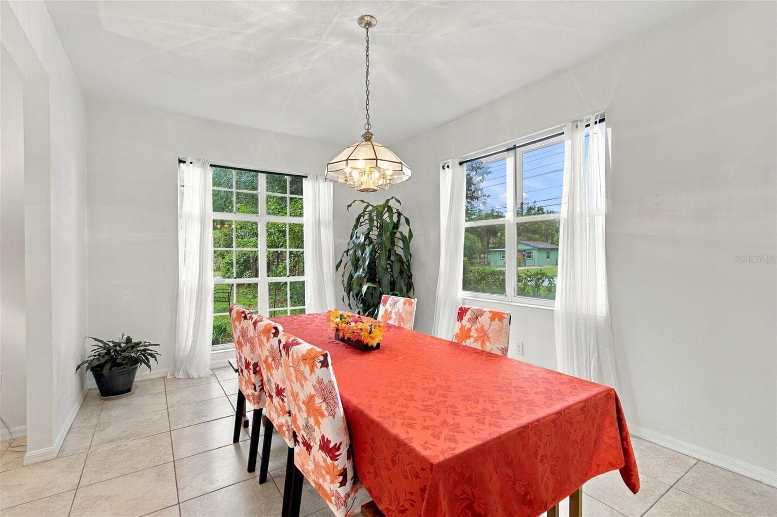 Separate Dining Room - 8102 STONEFIELD, TAMPA