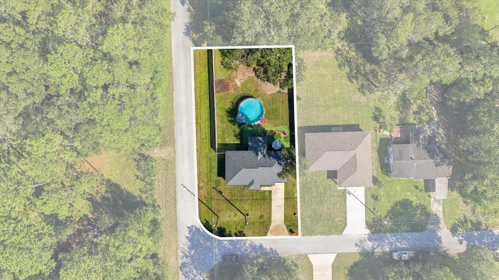 Single Family Residence at 20945 SW ROBIN DR, DUNNELLON, photo 2 of 47