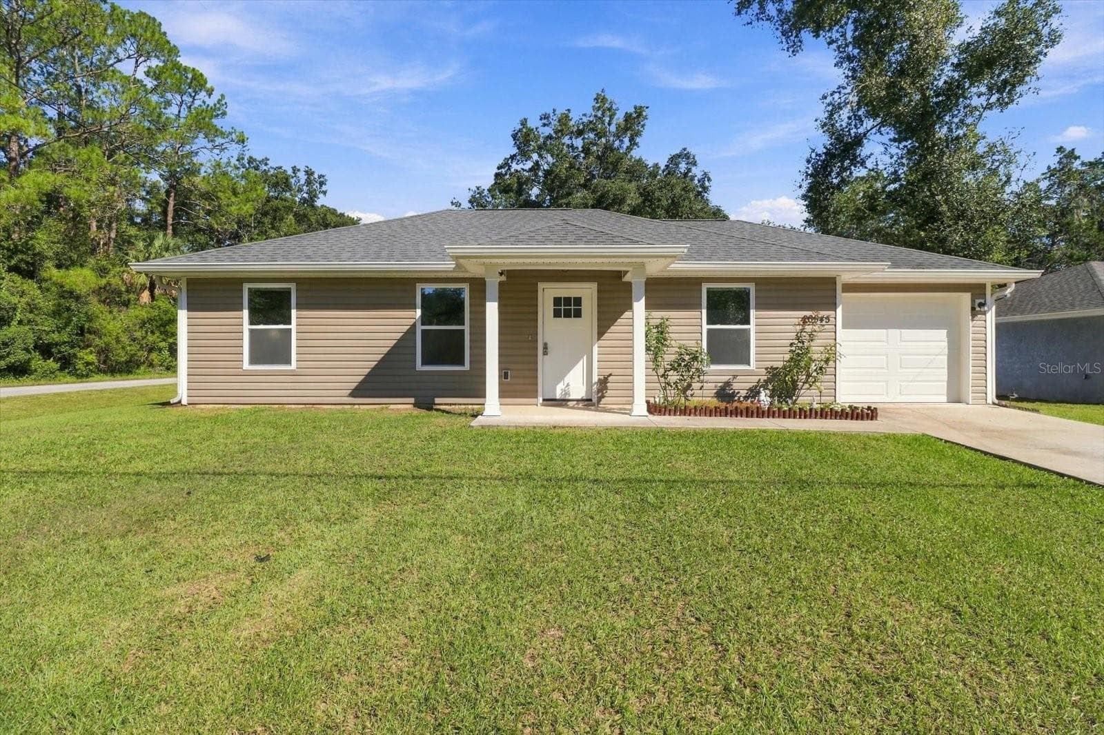 Single Family Residence at 20945 SW ROBIN DR, DUNNELLON, photo 5 of 47