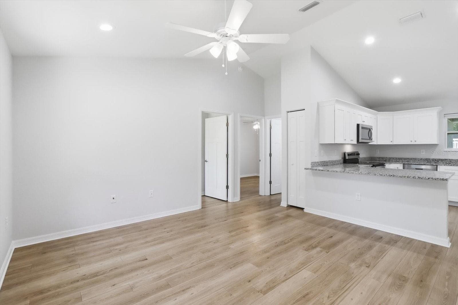 Single Family Residence at 20945 SW ROBIN DR, DUNNELLON, photo 12 of 47