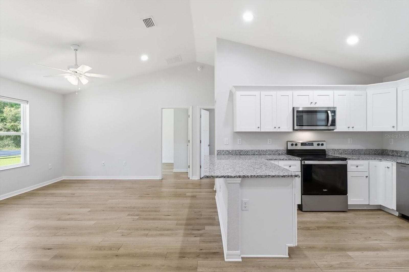Single Family Residence at 20945 SW ROBIN DR, DUNNELLON, photo 13 of 47