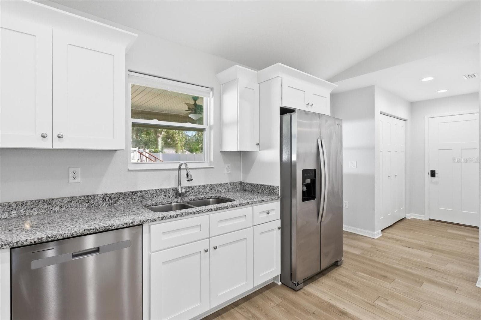 Single Family Residence at 20945 SW ROBIN DR, DUNNELLON, photo 17 of 47