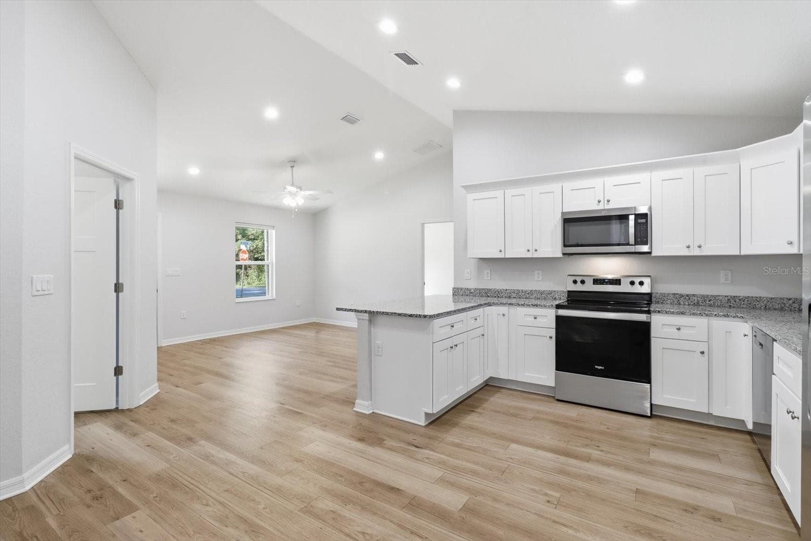 Single Family Residence at 20945 SW ROBIN DR, DUNNELLON, photo 18 of 47