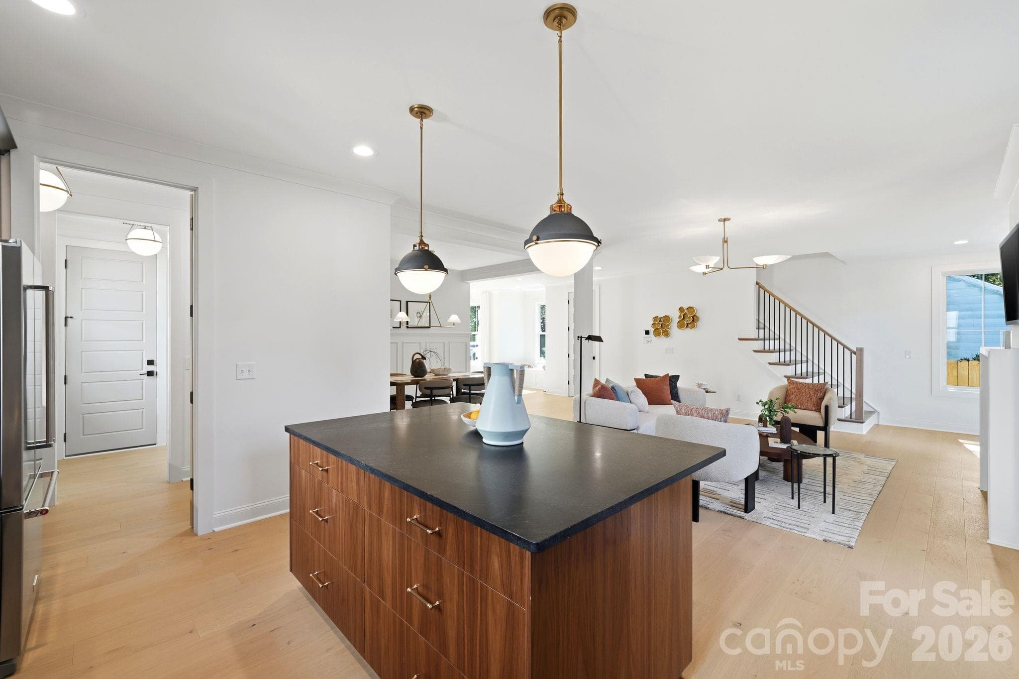 Single Family Residence at 2757 Parkway Avenue, Charlotte, photo 8 of 46