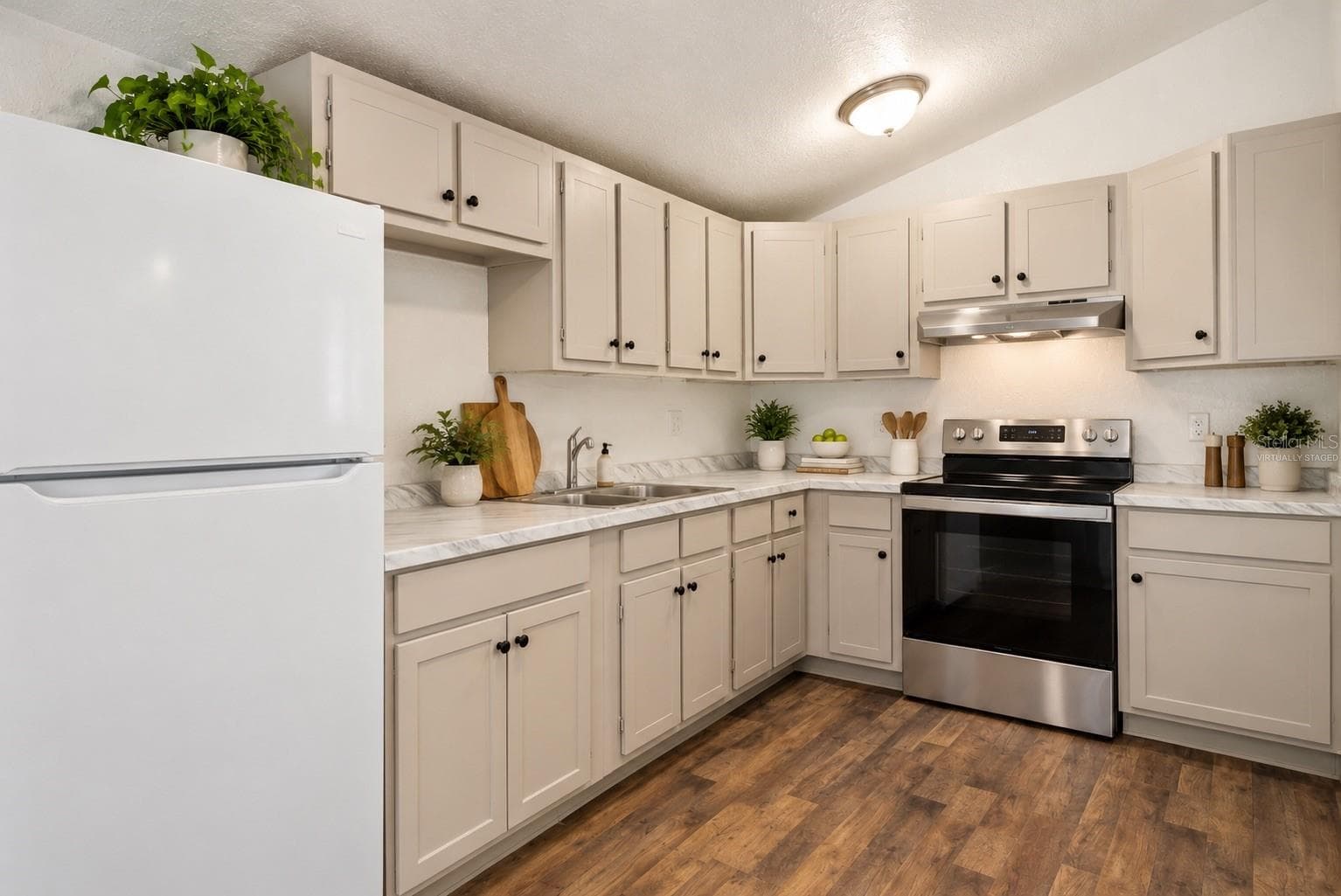 Virtually staged - 2112 LEE ST, ORLANDO
