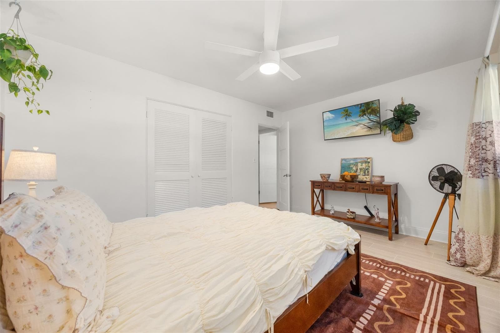 Single Family Residence at 616 STRATHMORE DR, ORLANDO, photo 21 of 38