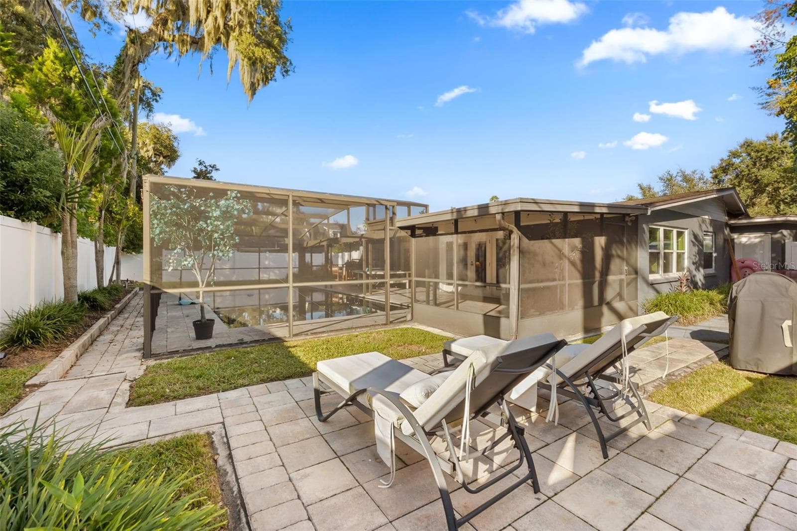 Single Family Residence at 616 STRATHMORE DR, ORLANDO, photo 35 of 38