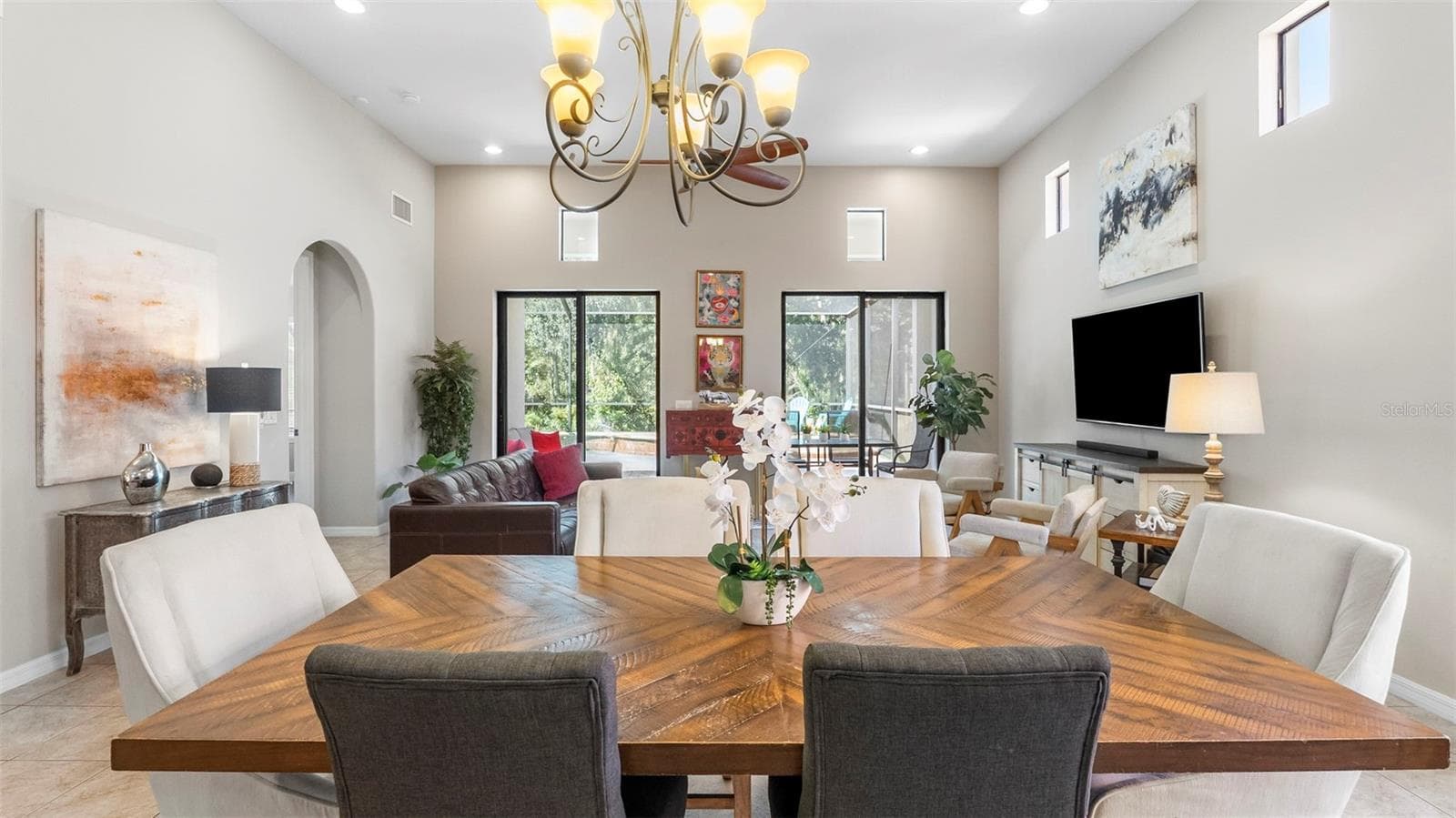 Dining Area-View Of Outdoor Oasis - 20316 HERITAGE POINT DR, TAMPA