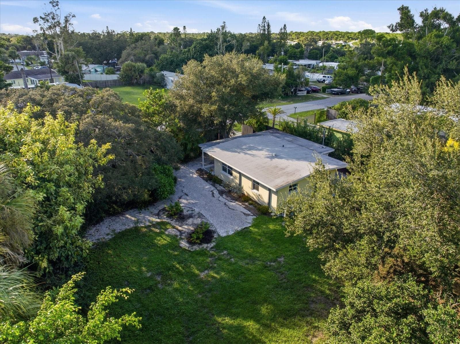 Single Family Residence at 102 RIVER BLVD N, NOKOMIS, photo 25 of 35