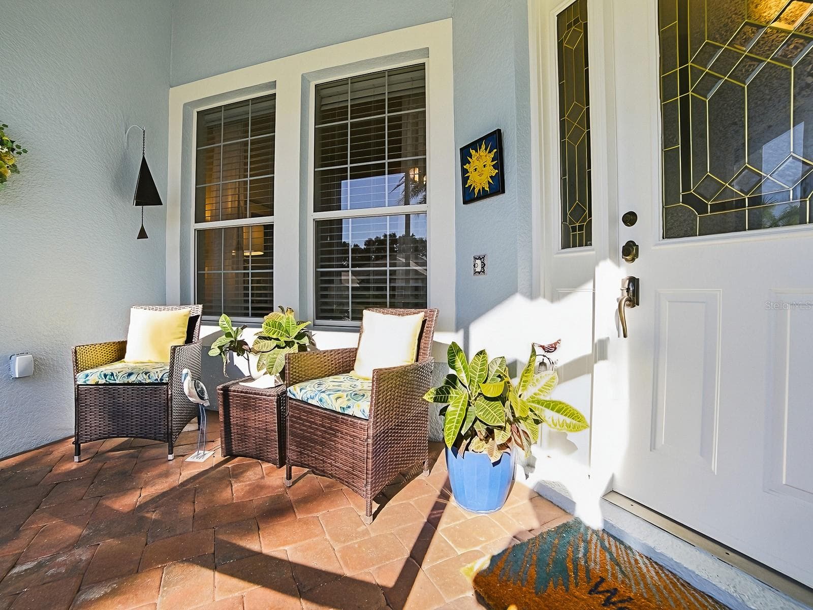 Screened in Front Porch - 4818 SABLE RIDGE CT, LEESBURG