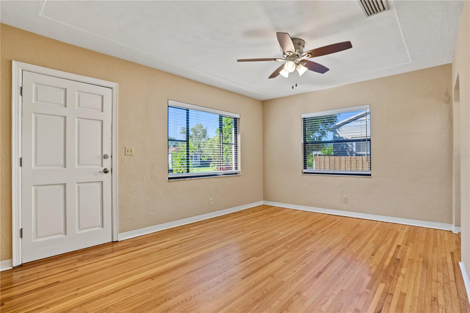 Single Family Residence at 6459 3RD AVE S, ST PETERSBURG, photo 5 of 30