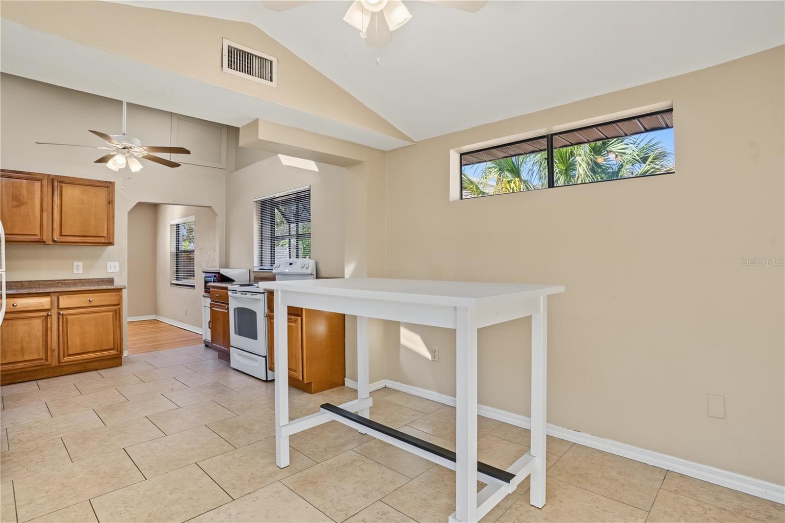Single Family Residence at 6459 3RD AVE S, ST PETERSBURG, photo 13 of 30