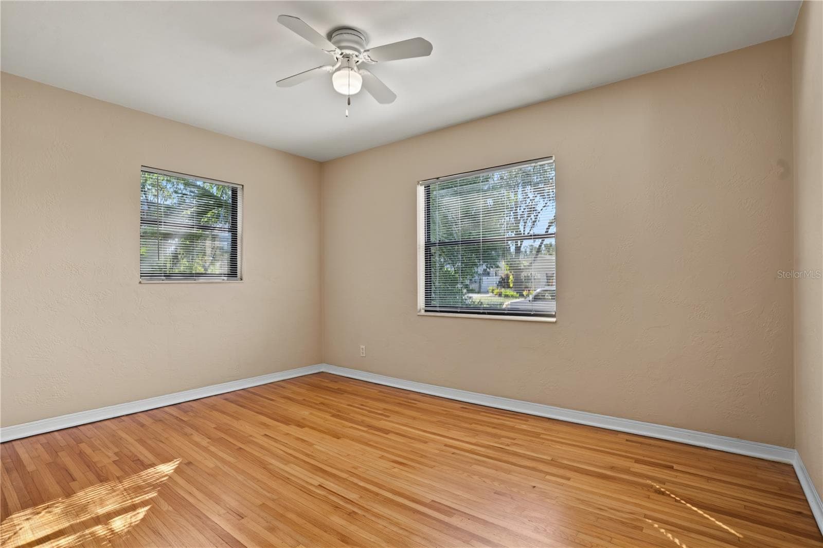 Single Family Residence at 6459 3RD AVE S, ST PETERSBURG, photo 16 of 30