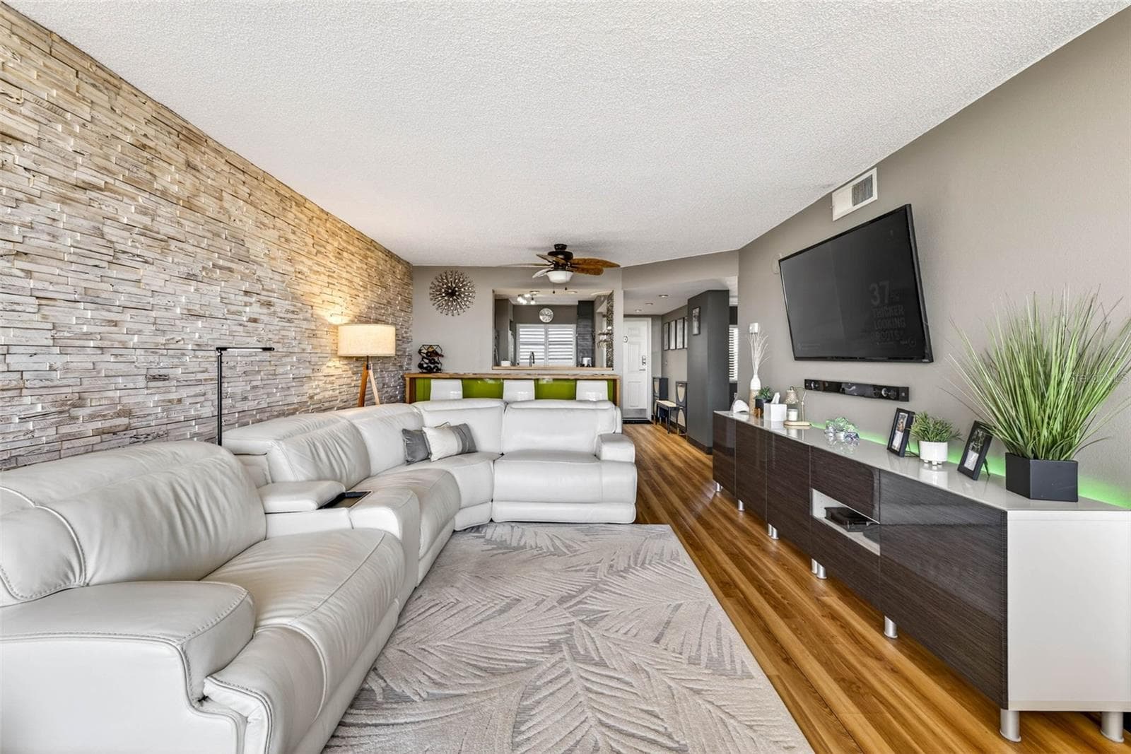Condominium at 800 COVE CAY DR #7D, CLEARWATER, photo 14 of 45
