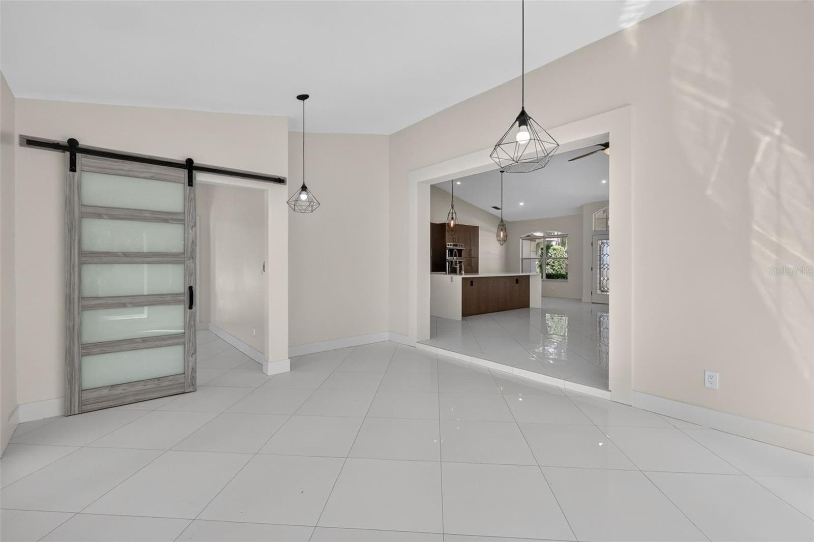 Single Family Residence at 11036 BRONSON RD, CLERMONT, photo 18 of 53