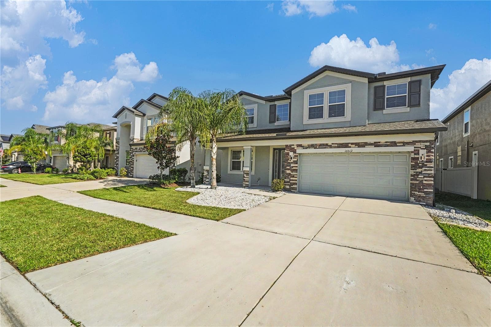 Single Family Residence at 16012 SONOMA GROVE CIR, TAMPA, photo 2 of 53