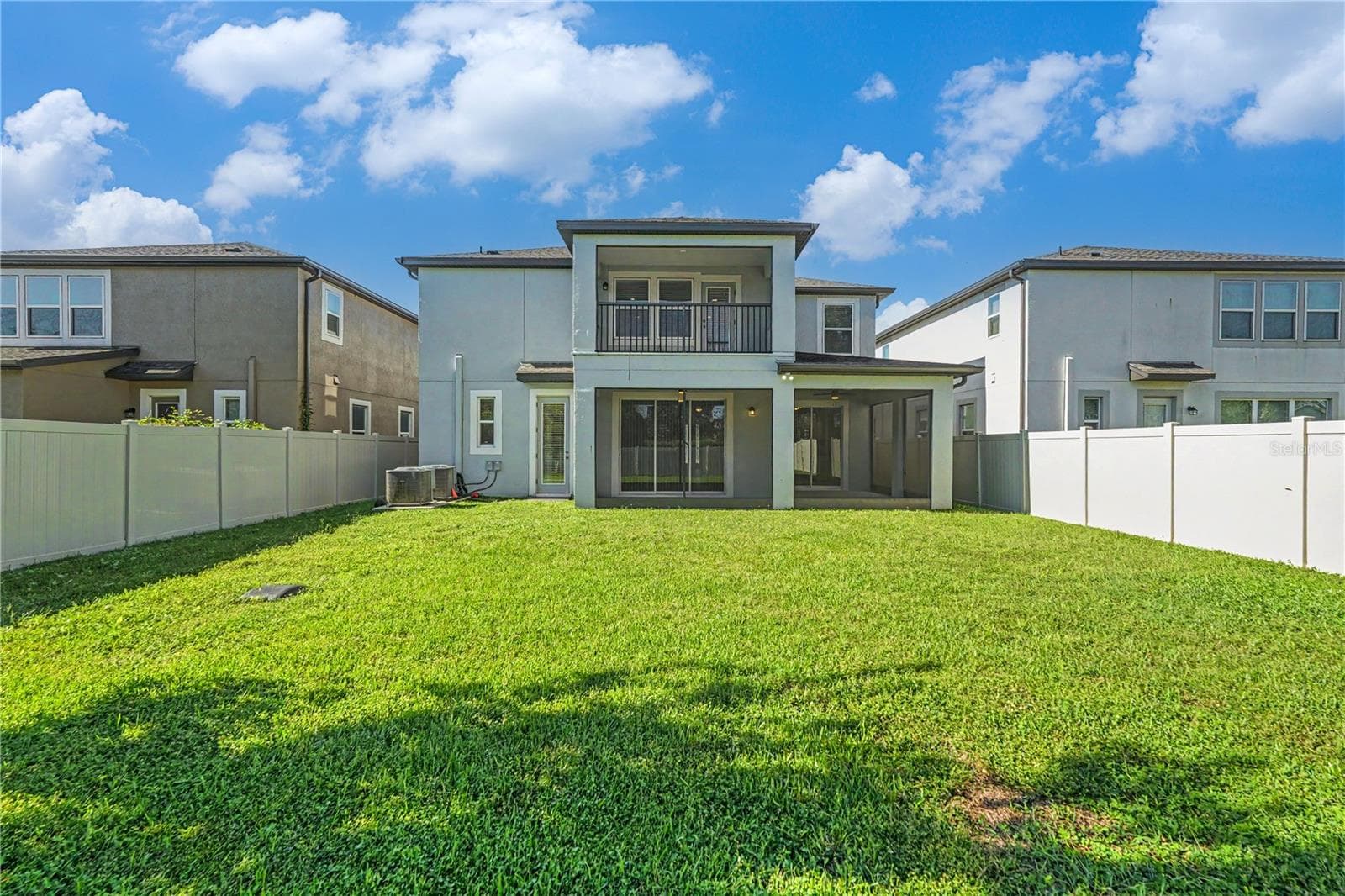 Single Family Residence at 16012 SONOMA GROVE CIR, TAMPA, photo 7 of 53