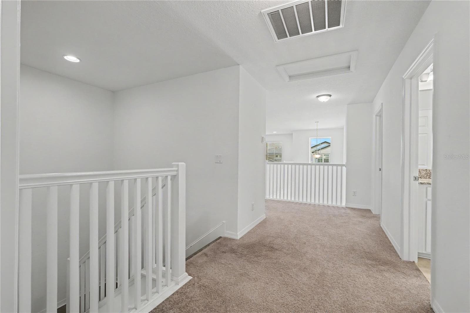 Single Family Residence at 16012 SONOMA GROVE CIR, TAMPA, photo 12 of 53