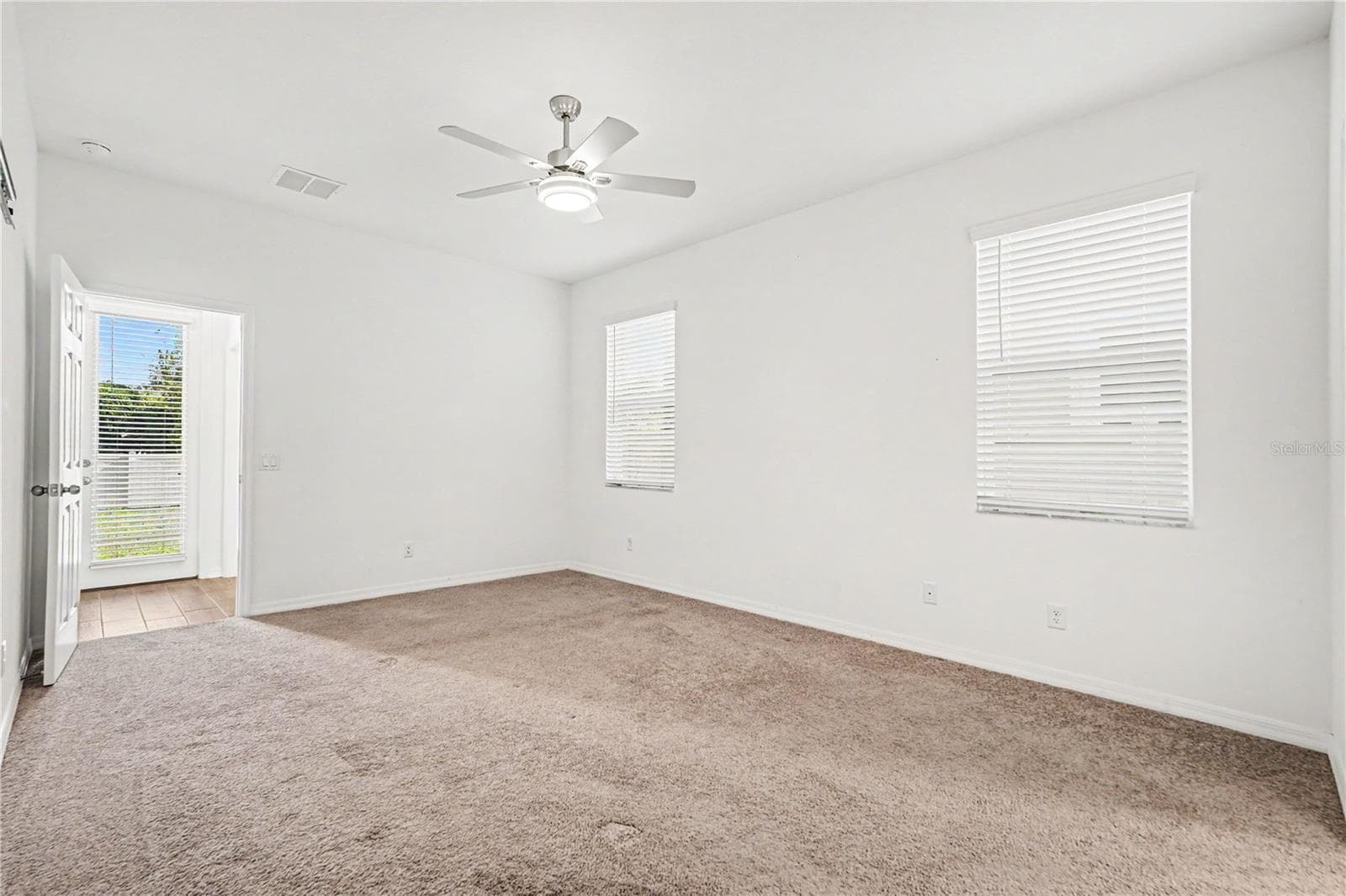Single Family Residence at 16012 SONOMA GROVE CIR, TAMPA, photo 36 of 53