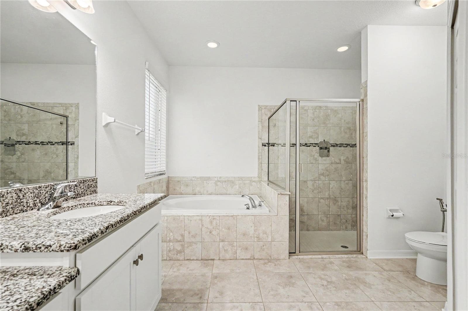 Single Family Residence at 16012 SONOMA GROVE CIR, TAMPA, photo 39 of 53