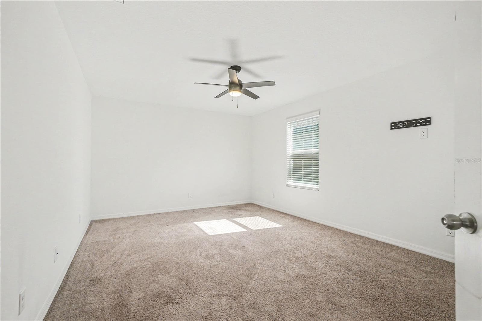 Single Family Residence at 16012 SONOMA GROVE CIR, TAMPA, photo 44 of 53