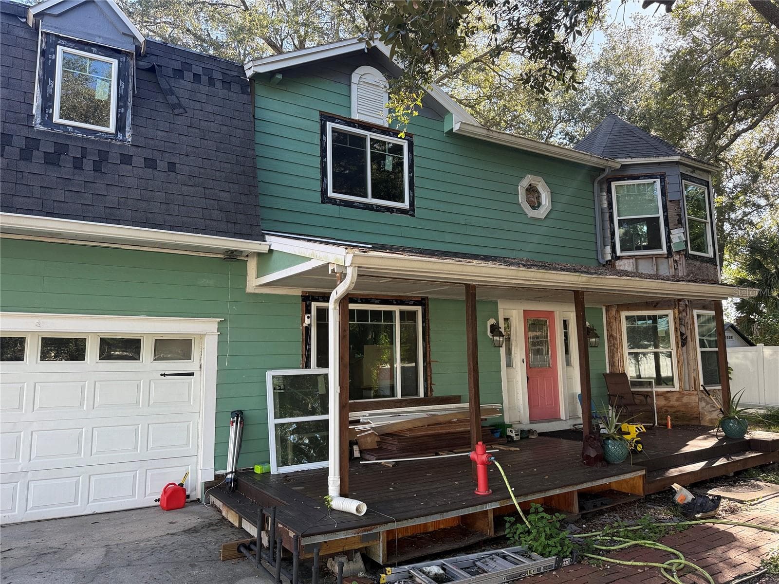 Single Family Residence at 6210 S HIMES AVE, TAMPA, photo 9 of 84