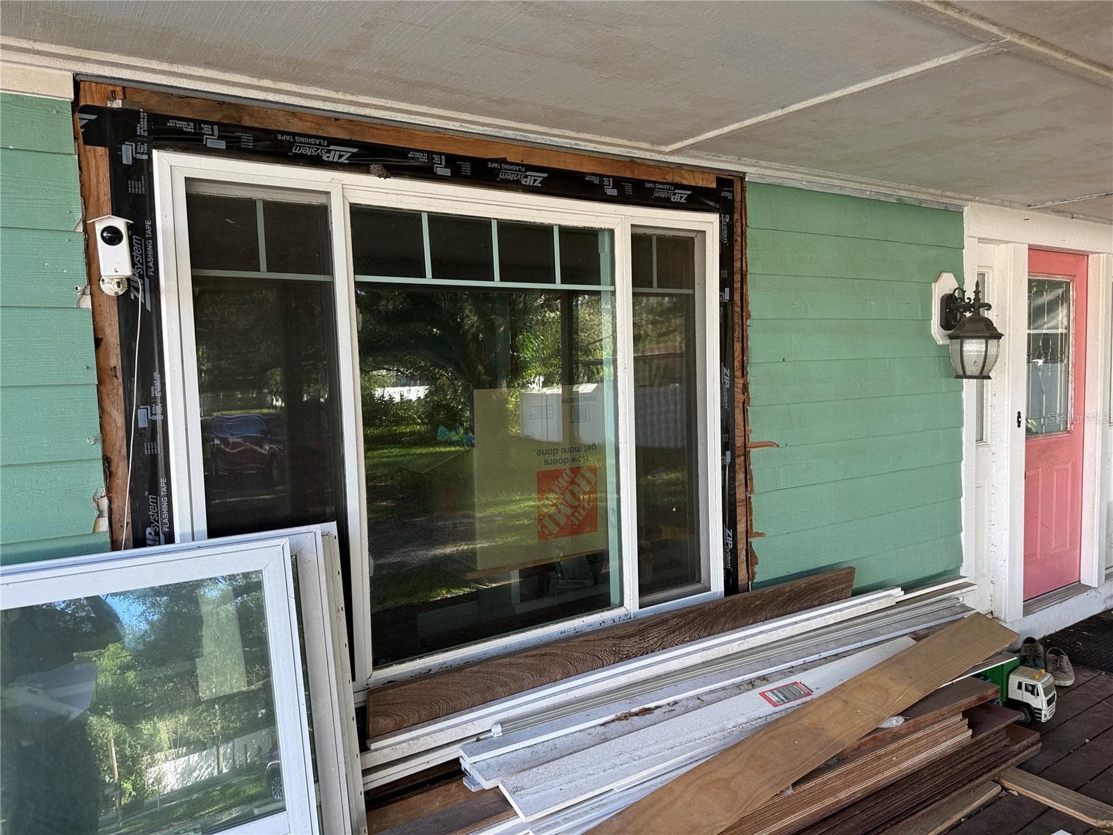Single Family Residence at 6210 S HIMES AVE, TAMPA, photo 14 of 84