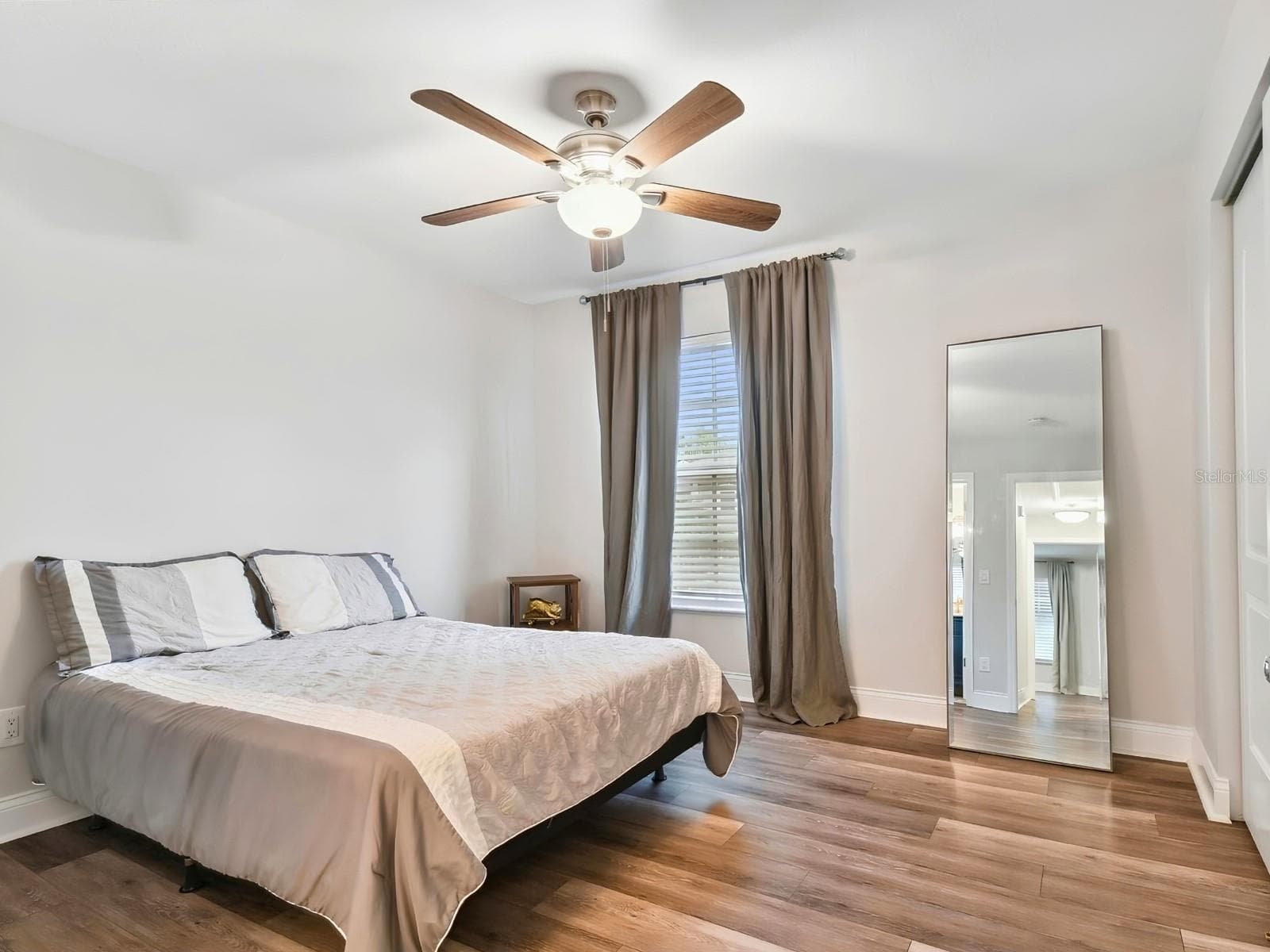 Townhouse at 14027 NOTREVILLE WAY, TAMPA, photo 19 of 32