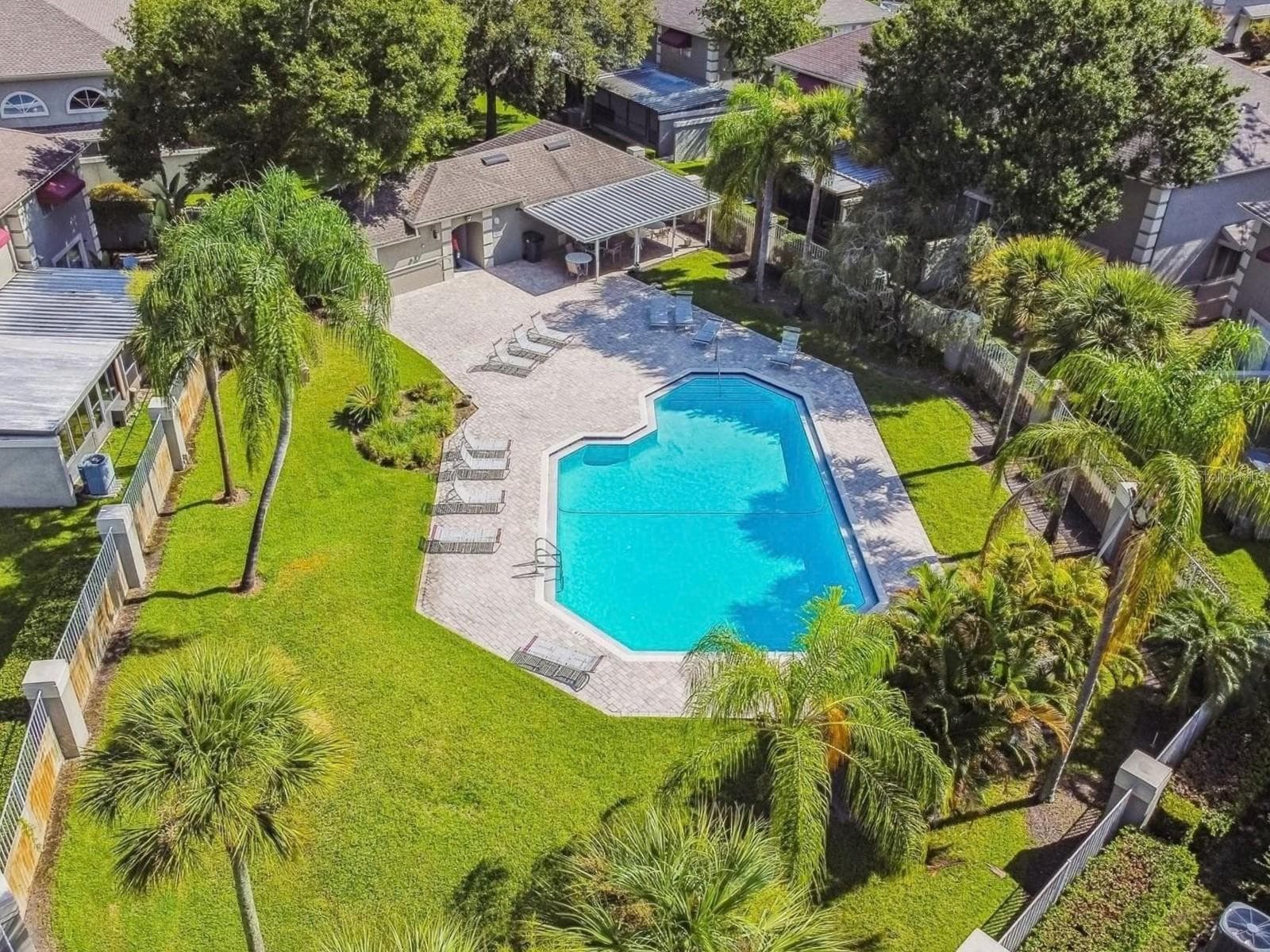 Townhouse at 14027 NOTREVILLE WAY, TAMPA, photo 30 of 32