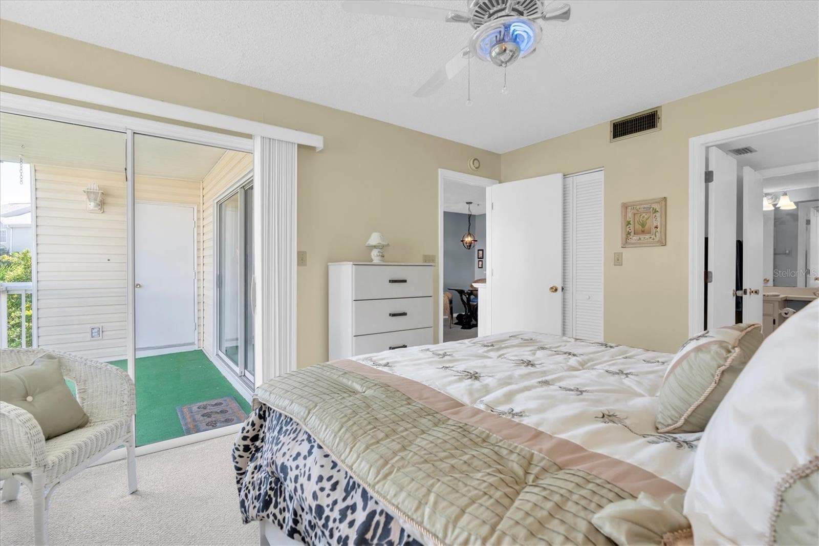 Condominium at 6908 STONES THROW CIR N #10206, ST PETERSBURG, photo 18 of 41