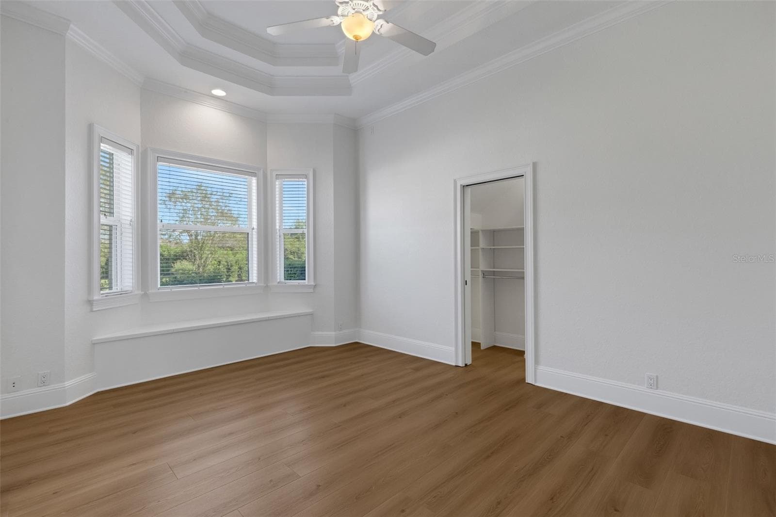 Did you know there are a total of 6 BEDROOMS and 4.5 BATHROOMS in this home!!! - 6562 EAGLE VIEW LOOP, LAKELAND