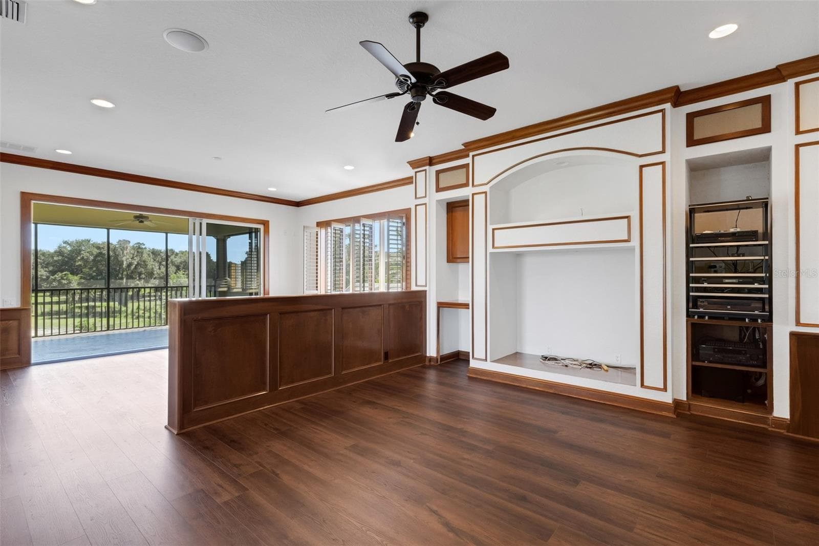 The other side has built-ins for TV, gaming systems, audio systems and so much more. - 6562 EAGLE VIEW LOOP, LAKELAND