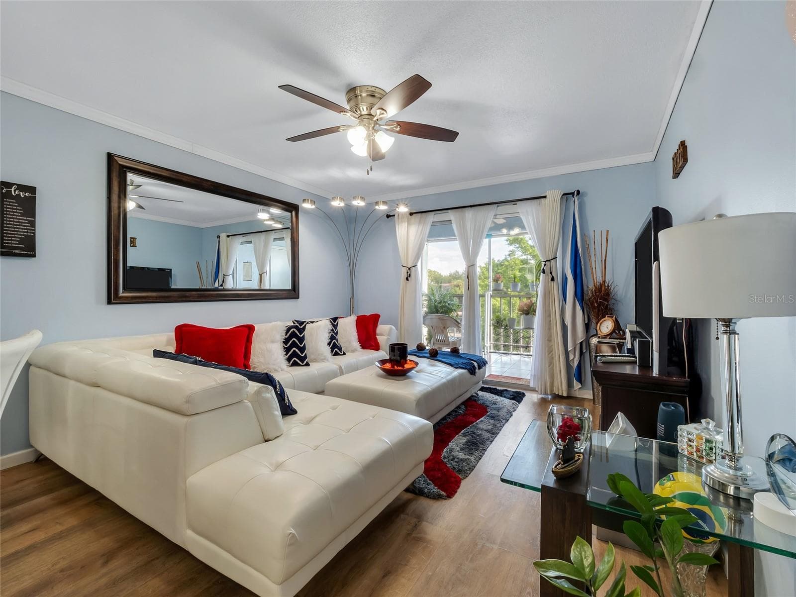 Living Room - 801 83RD AVE N #322, ST PETERSBURG
