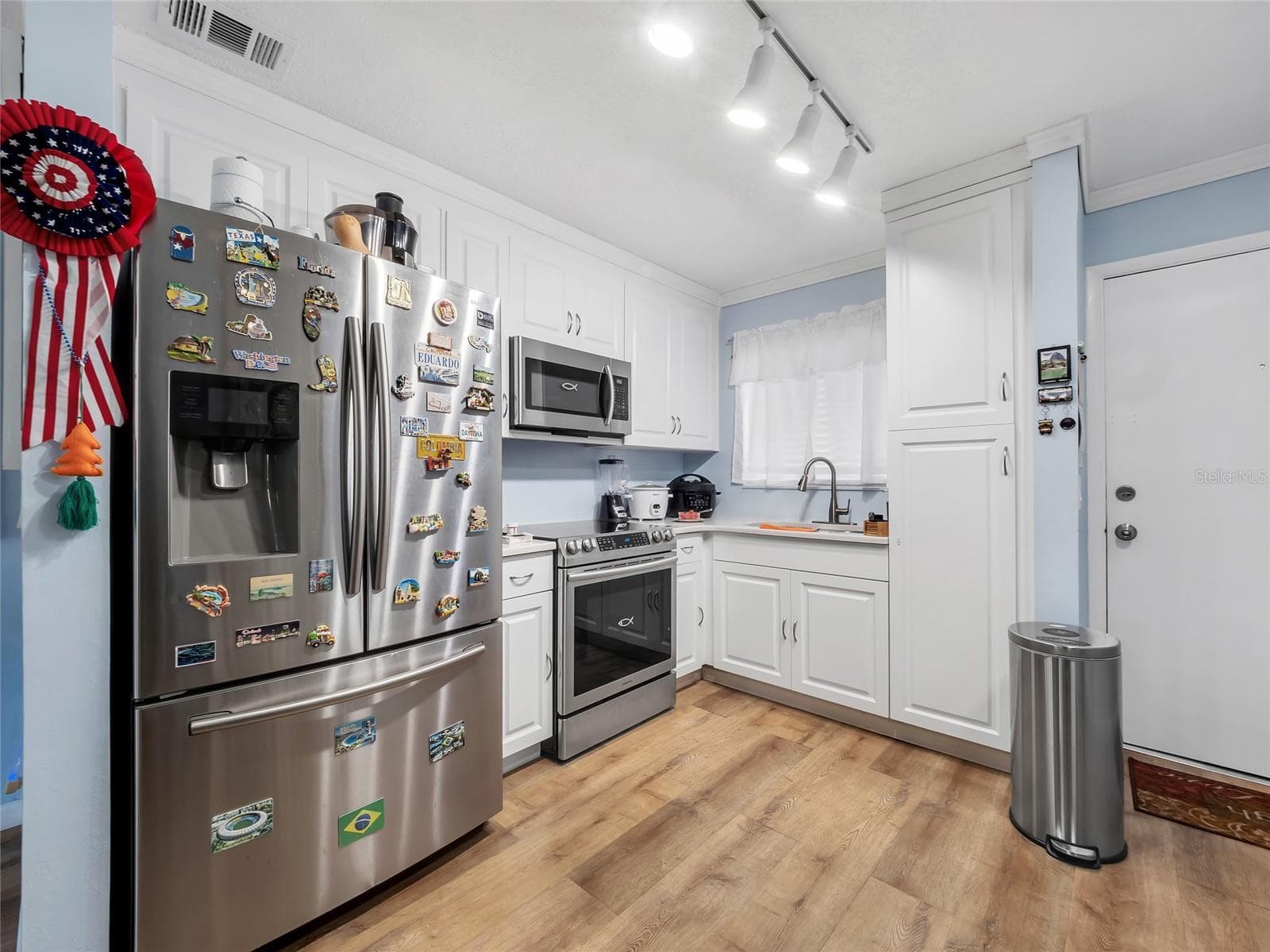 Kitchen - 801 83RD AVE N #322, ST PETERSBURG