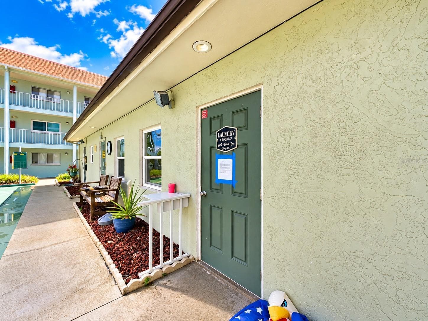 Laundry Outside View - 801 83RD AVE N #322, ST PETERSBURG